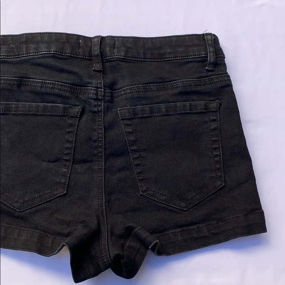 Denim Booty Shorts - Picture 7 of 8